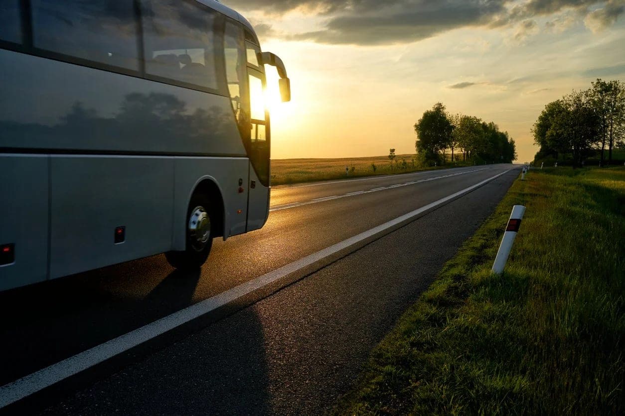 Learning on the Move: Creative Ways to Make Bus Time Educational